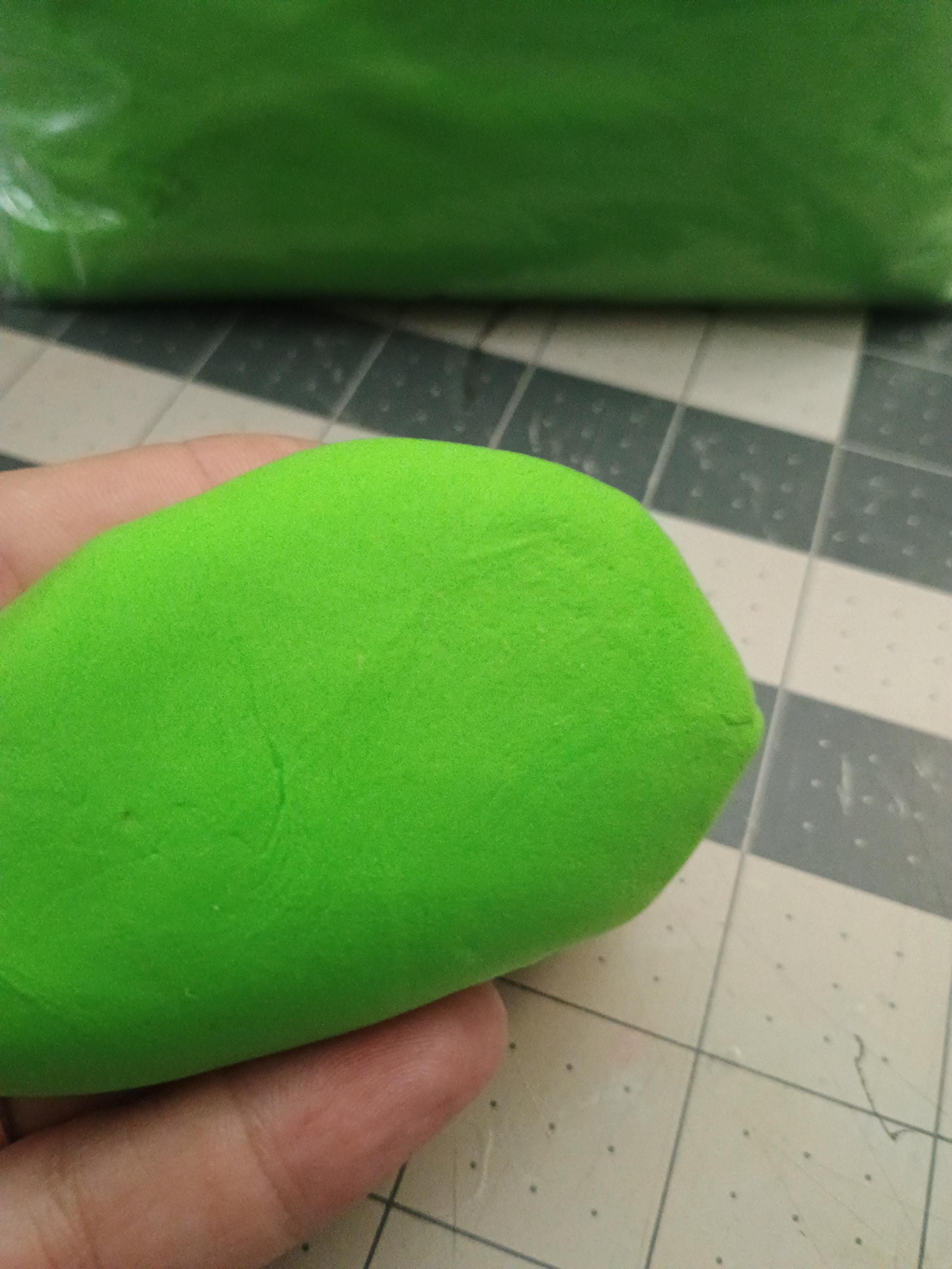 FIRM 100grams MELON GREEN air dry foam clay