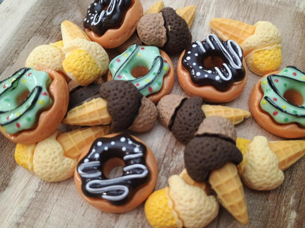 6pc donut & ice cream cabachons!