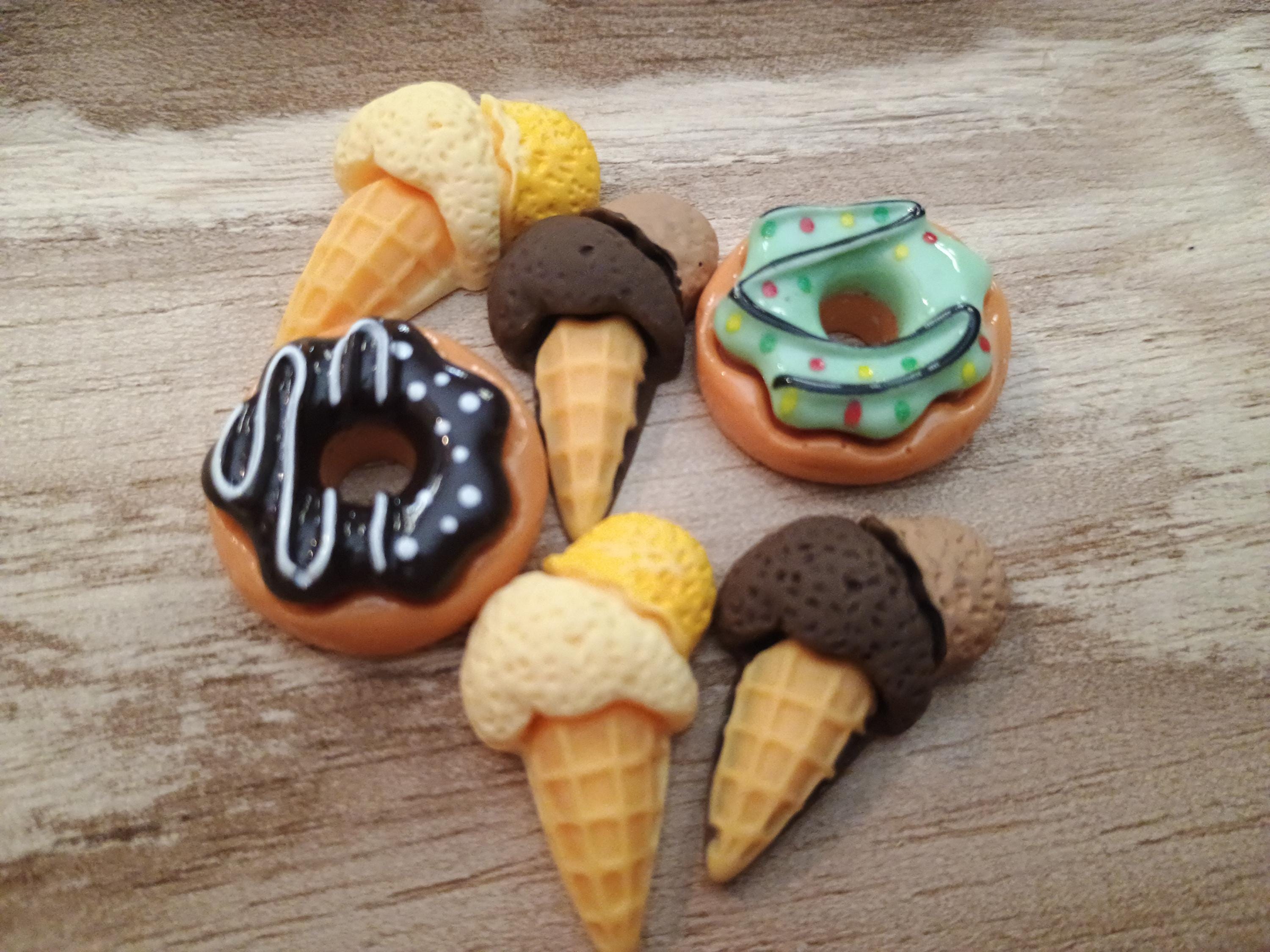 6pc donut & ice cream cabachons!