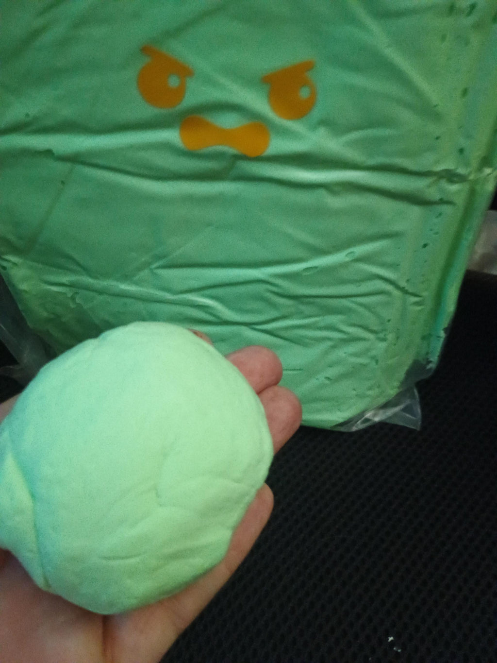 FIRM 1000grams (2.2 lbs) MINT LEAF air dry foam clay