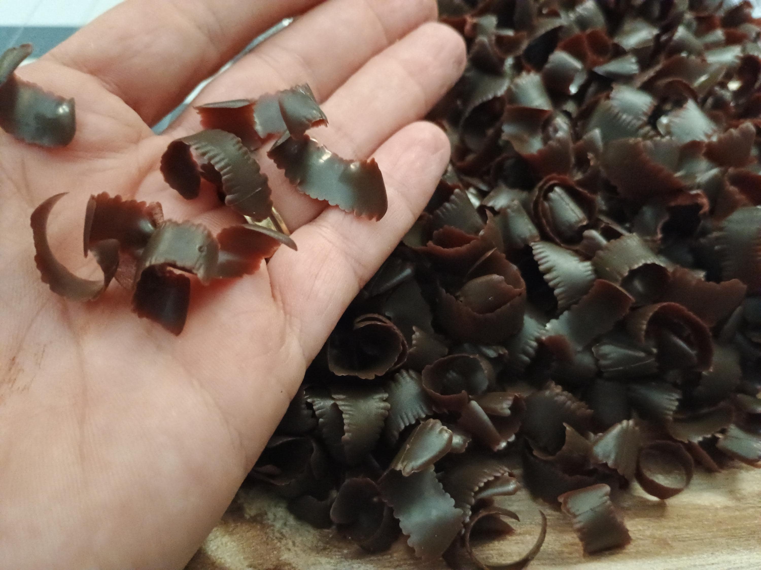 20g fake chocolate shavings for crafting / slime charms / candy topping / cabachon / embellishments