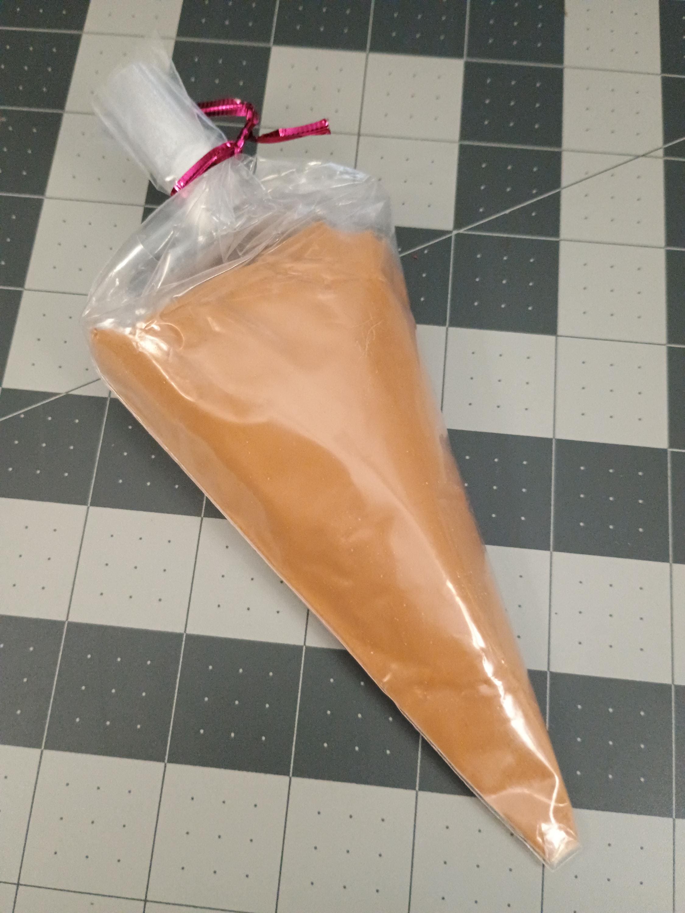 100grams cream clay for crafting / fake fudge frosting / fake bake drip