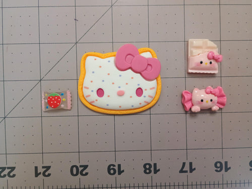 4pcs cabachons/ JUMBO kitty tart