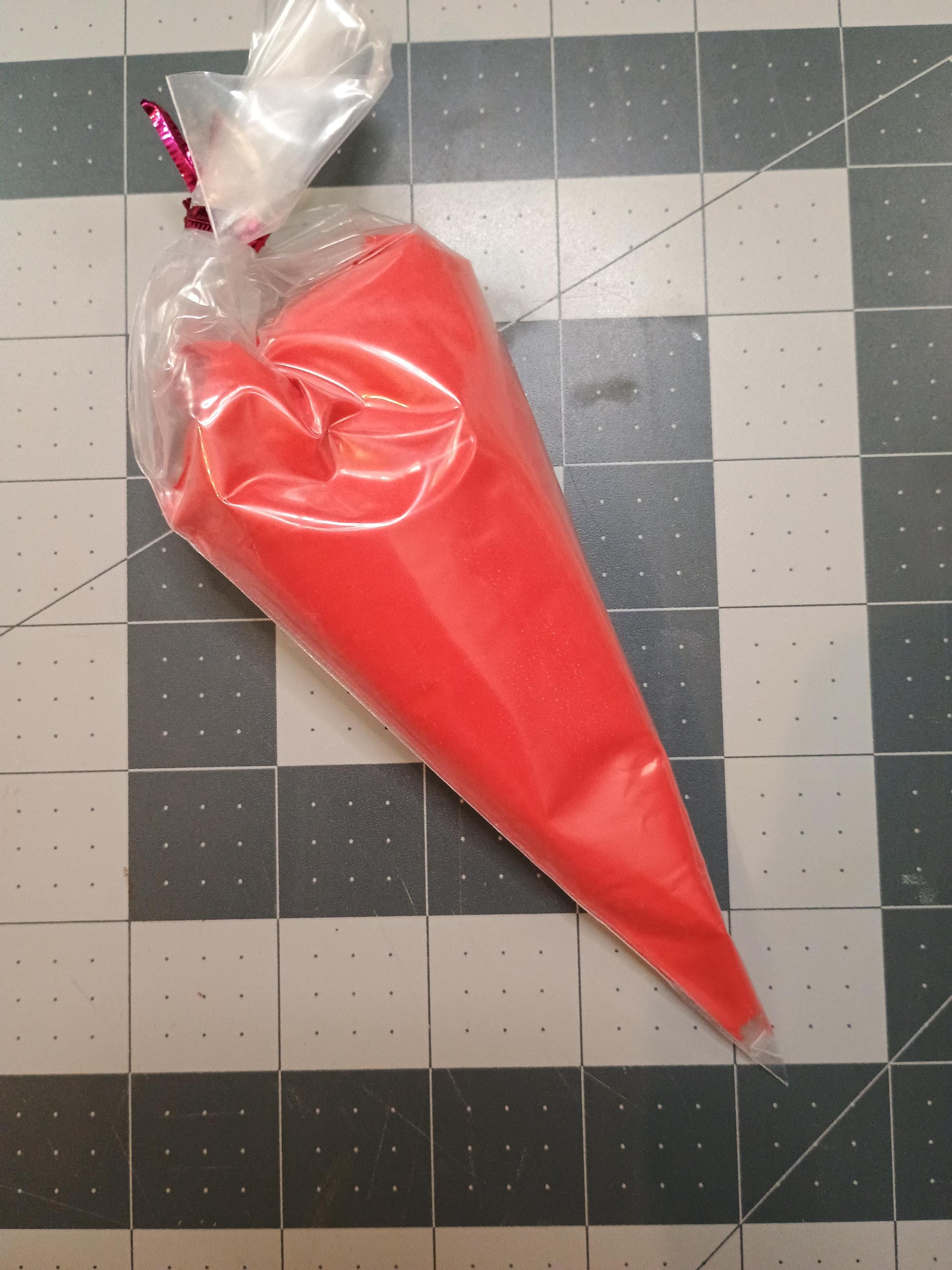 100grams cream clay for crafting / fake fudge frosting / fake bake drip