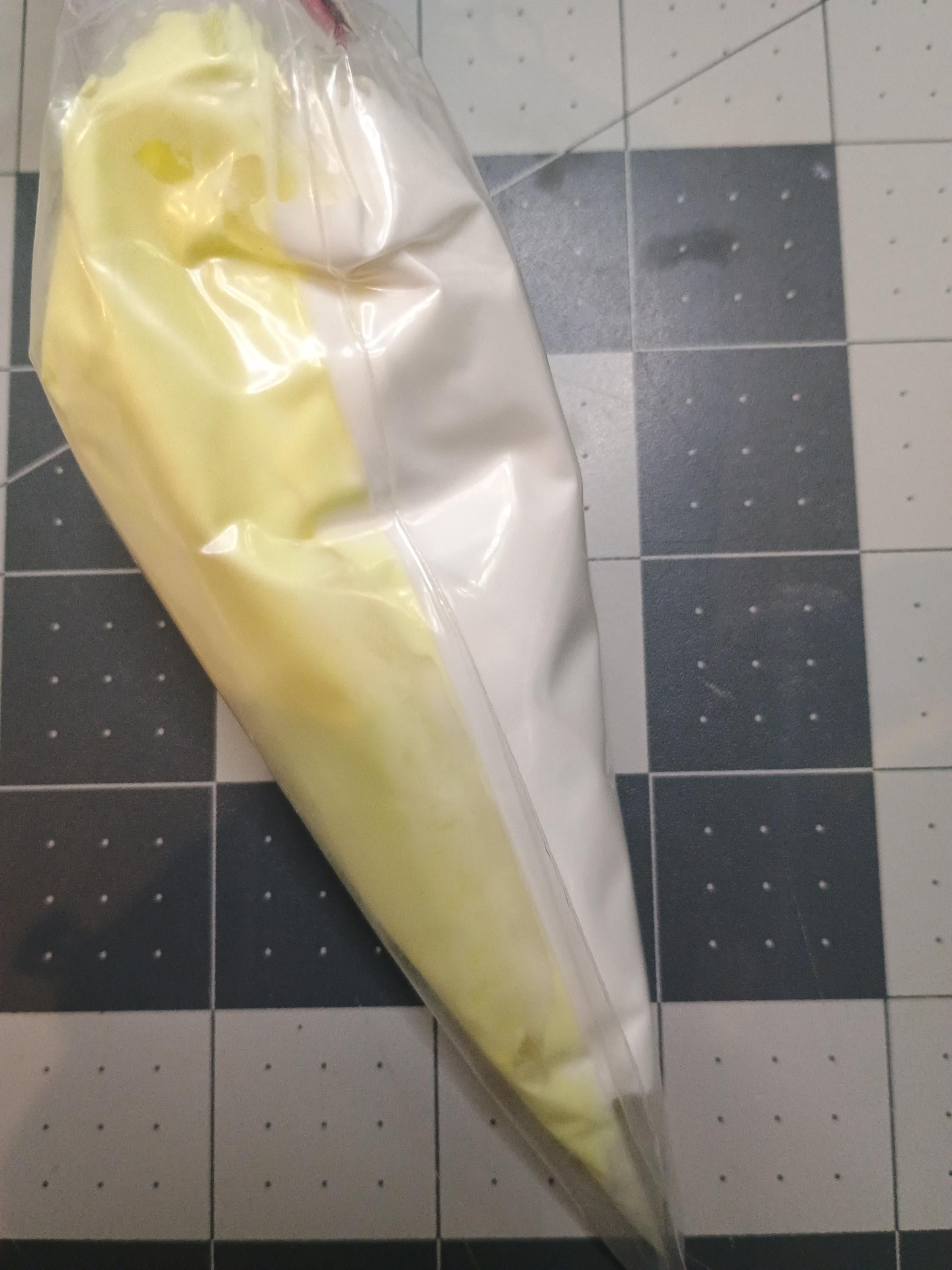 100grams TWO TONE cream clay for crafting fake fudge frosting