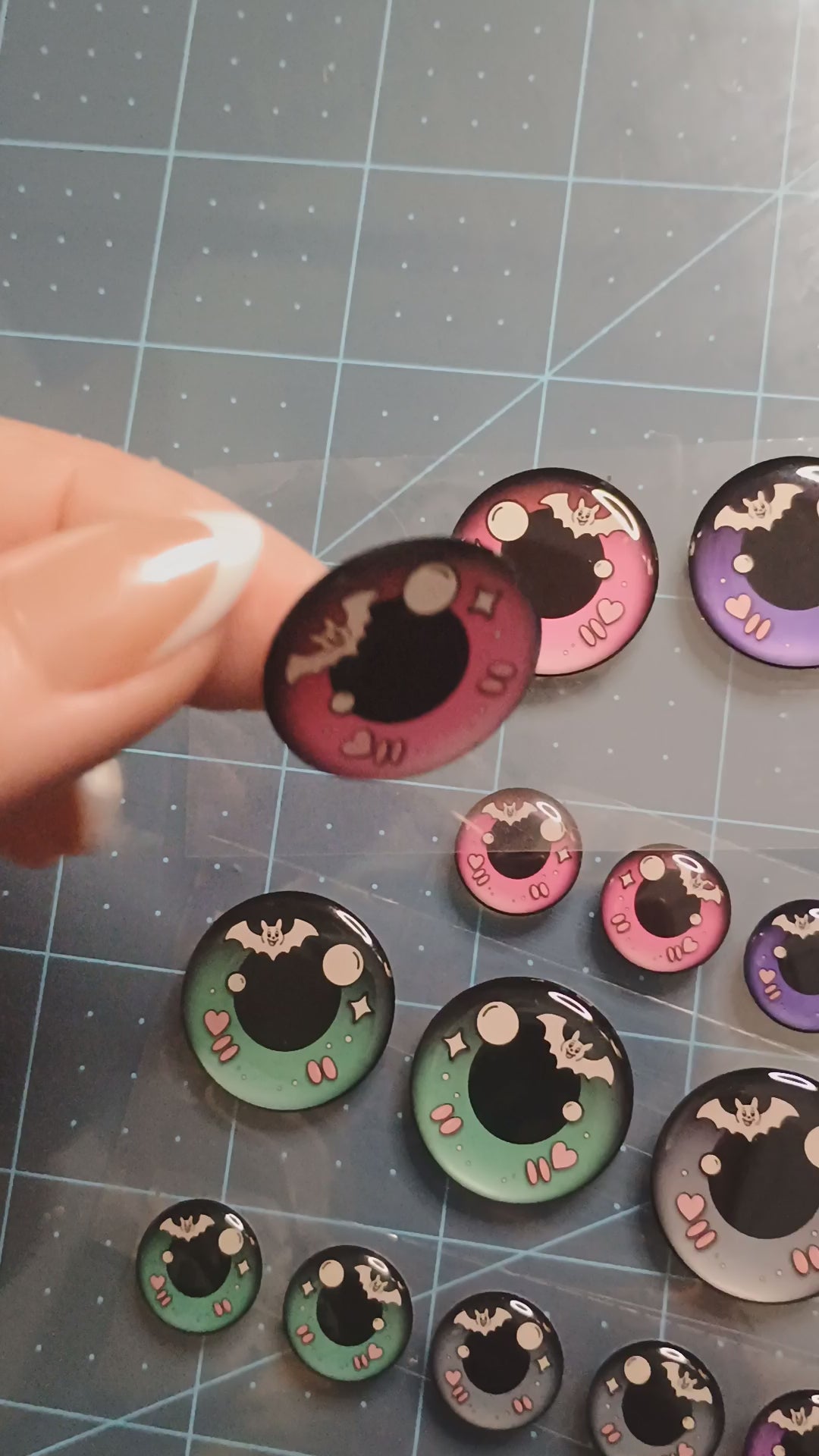 HOLIDAY #6 / ORIGINAL DESIGN / Resin eyes for clay / Ribbon Branch Crafts / air dry foam clay / porcelain clay / doll eyes / felt eyes