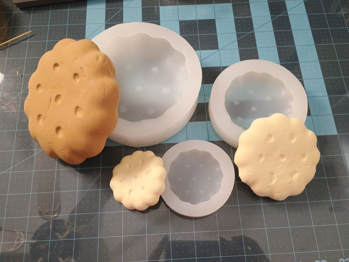 3in, 4in, 6in NEW Sandwich Cookie Silicone Mold