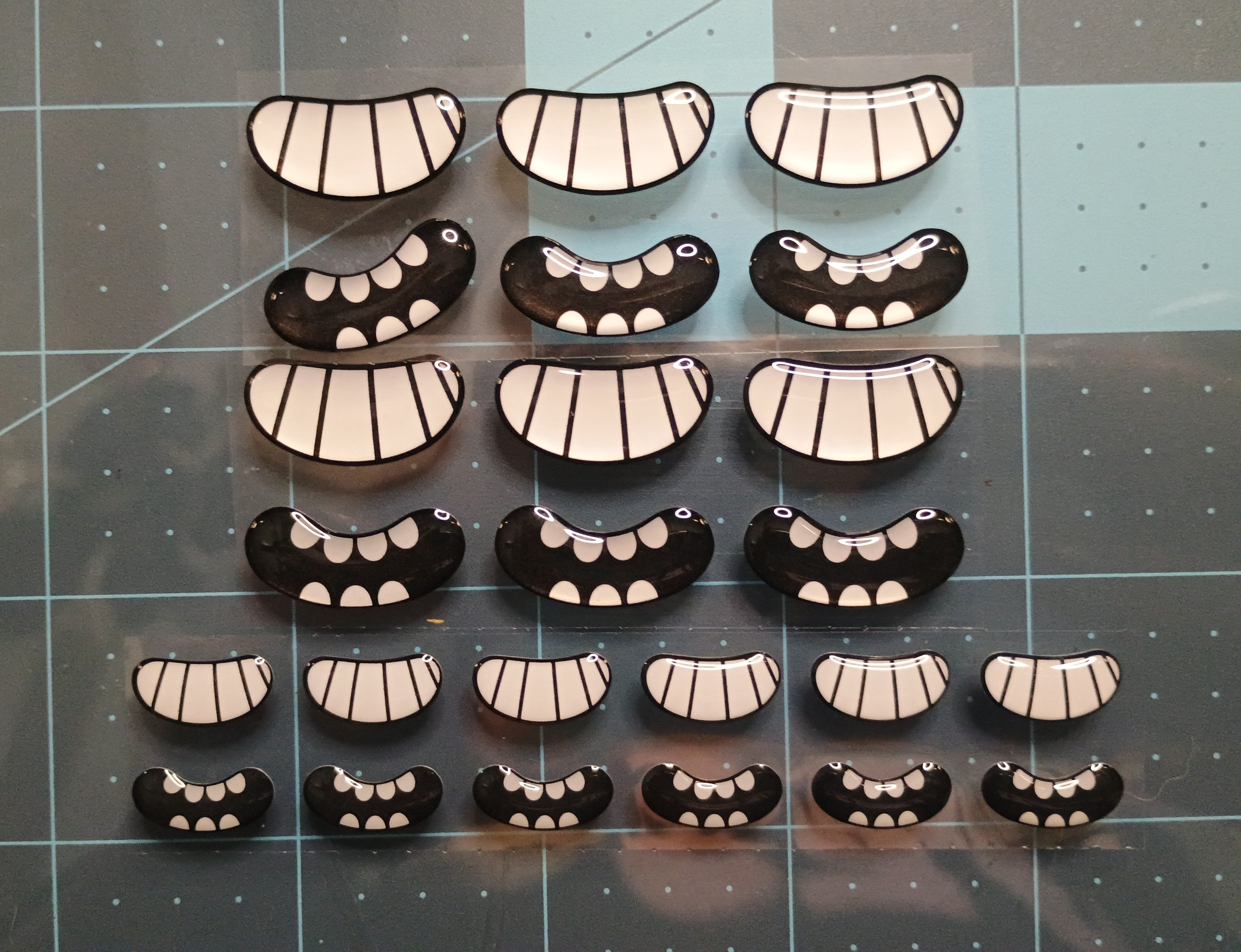 RBC MOUTH #3 / ORIGINAL DESIGN / Resin mouth for clay / Ribbon Branch Crafts / air dry foam clay / porcelain clay / doll mouth / felt mouth l